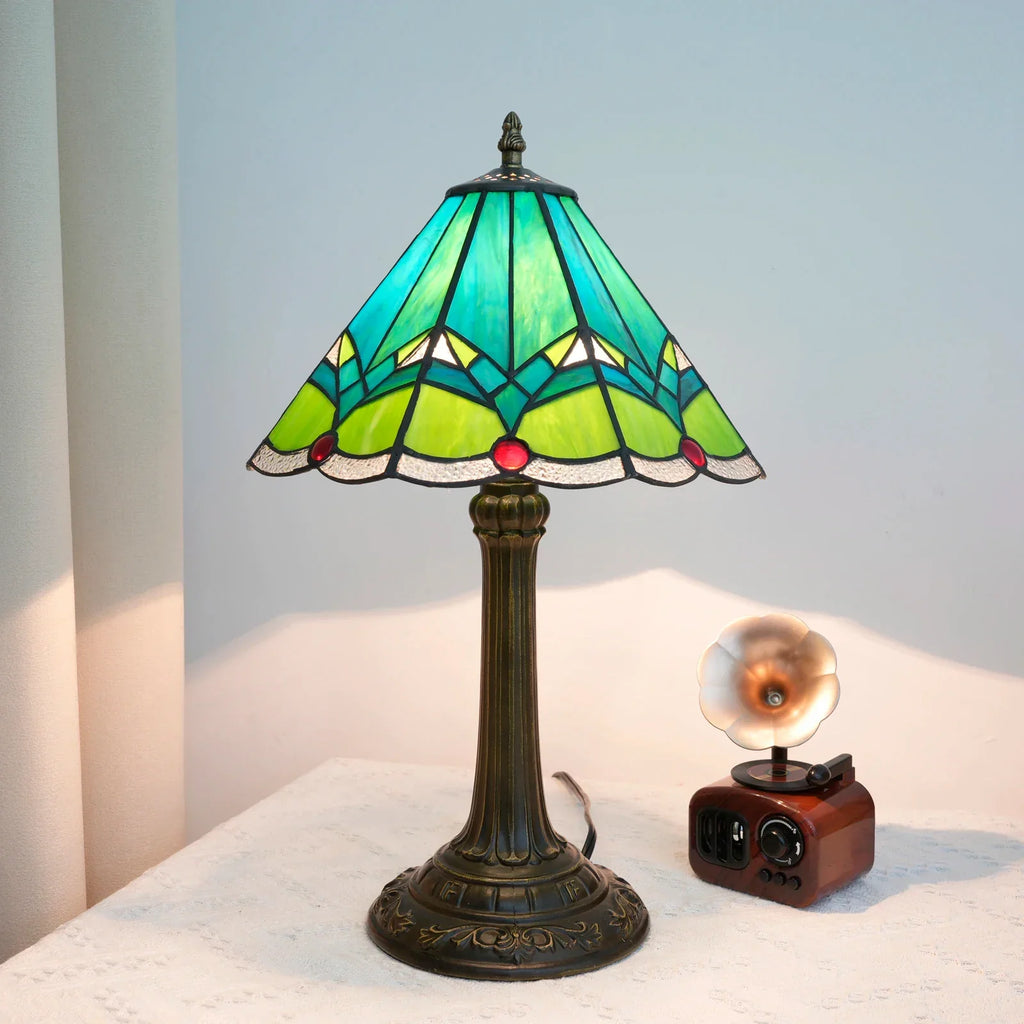 Lampada da tavolo geometrica in vetro colorato stile Tiffany verde