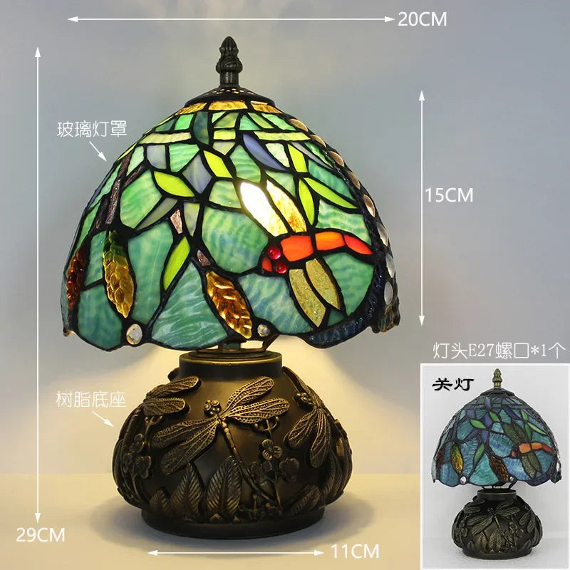 Lampada da tavolo in stile Tiffany con vetri colorati e libellule