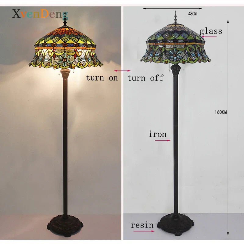 Lampada da terra in stile Tiffany con decorazioni floreali in vetro arancione