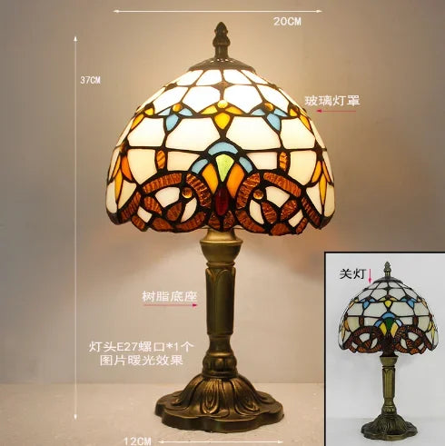 Lampada da tavolo Tiffany in vetro colorato multicolore